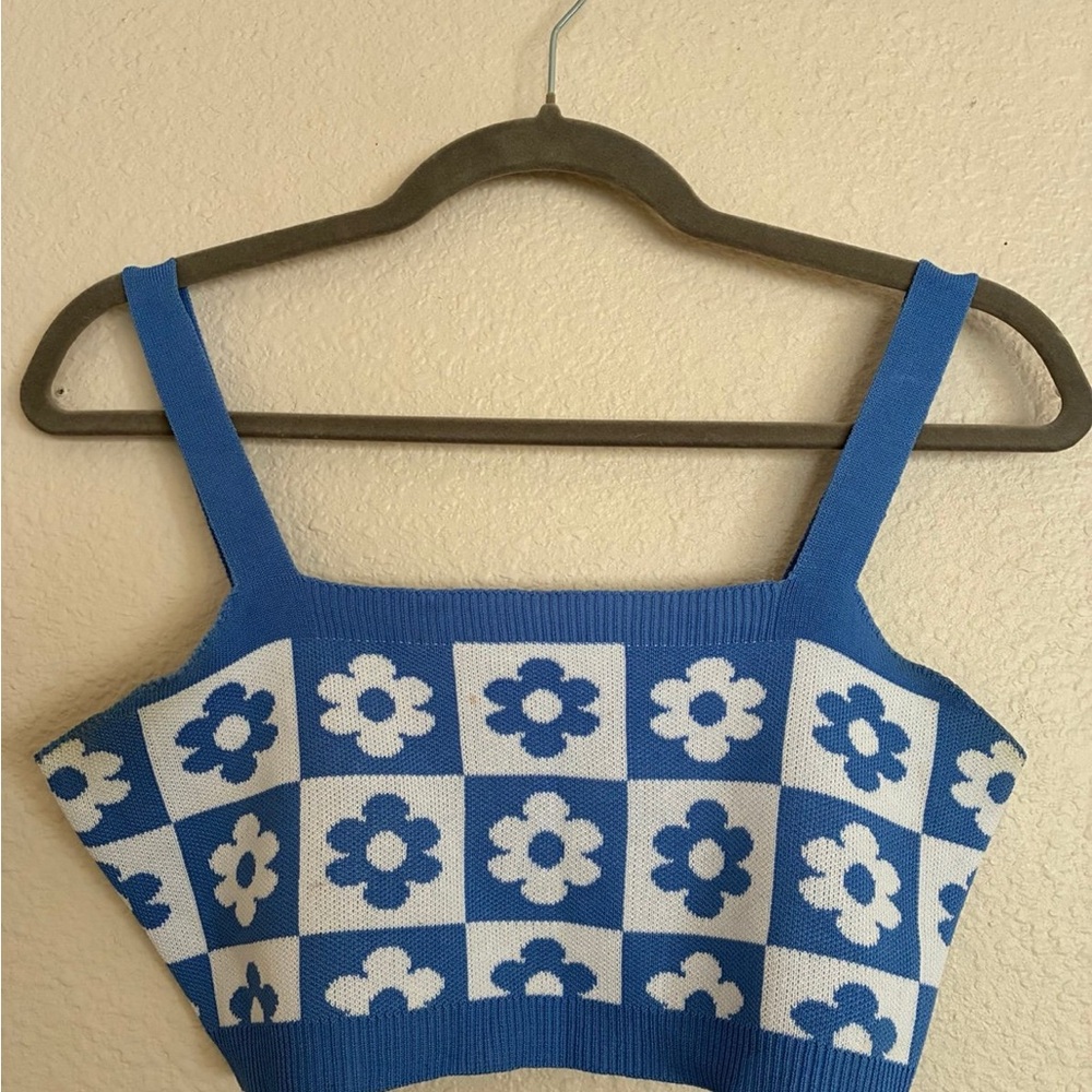 Blue & White Checkerboard Knit Crop Top – Size M/L